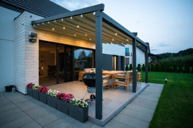 ledowe oświetlenie tarasu